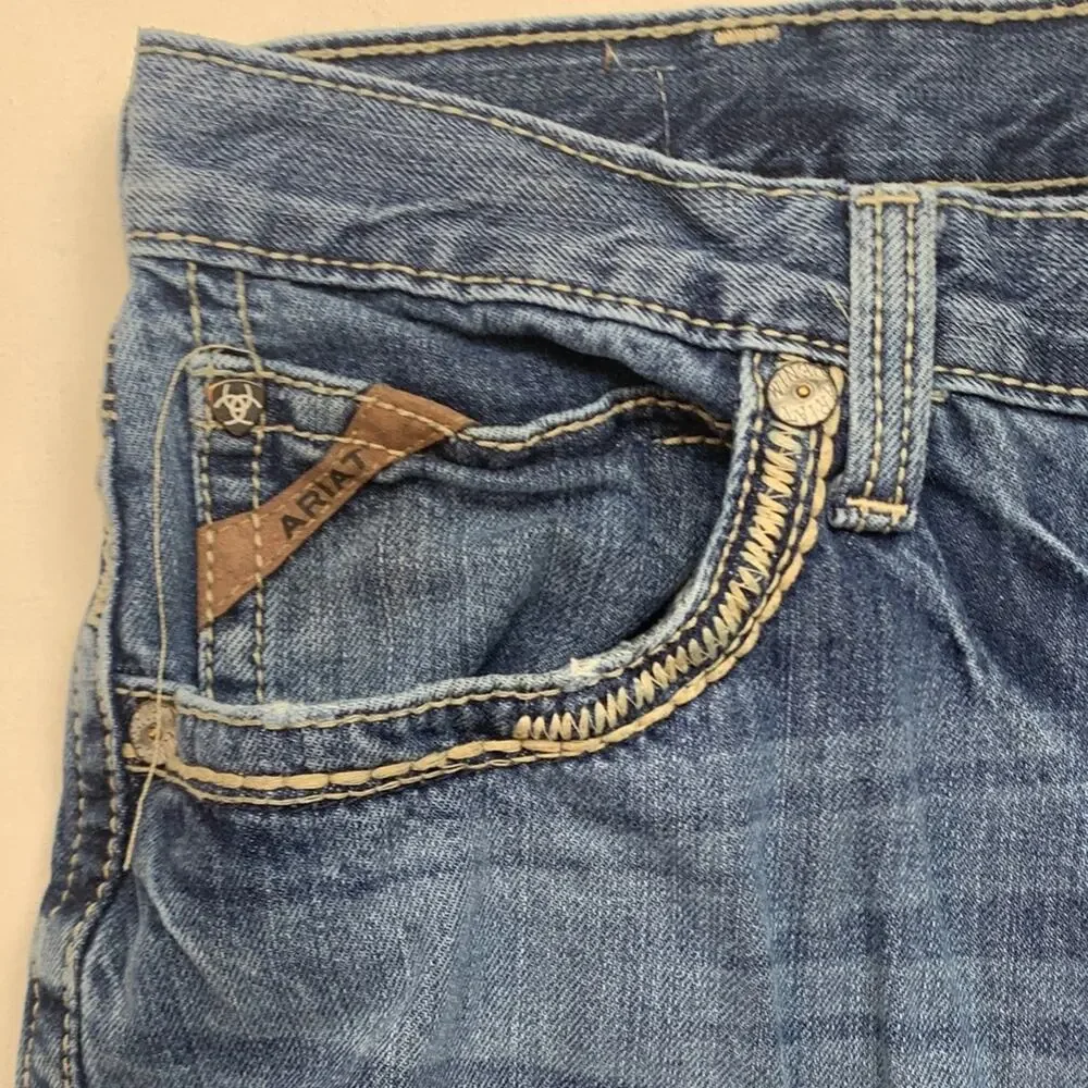 Ariat M5 36 x 32 Straight Fit Blue Jeans denim western rodeo cowboy